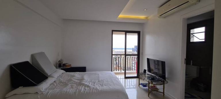 Imagem Apartamento com 4 Quartos à Venda, 156 m² em Batista Campos - Belém