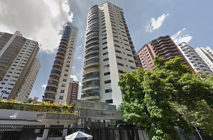 Imagem de fundo do condomínio Condomínio Boulevard - Moema - São Paulo - SP