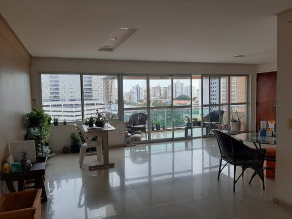 Imagem Apartamento com 3 Quartos à Venda, 155 m²em Meireles - Fortaleza