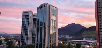 Imagem de fundo do condomínio Condomínio Atlantys Duplex - Barra da Tijuca - Rio de Janeiro - RJ
