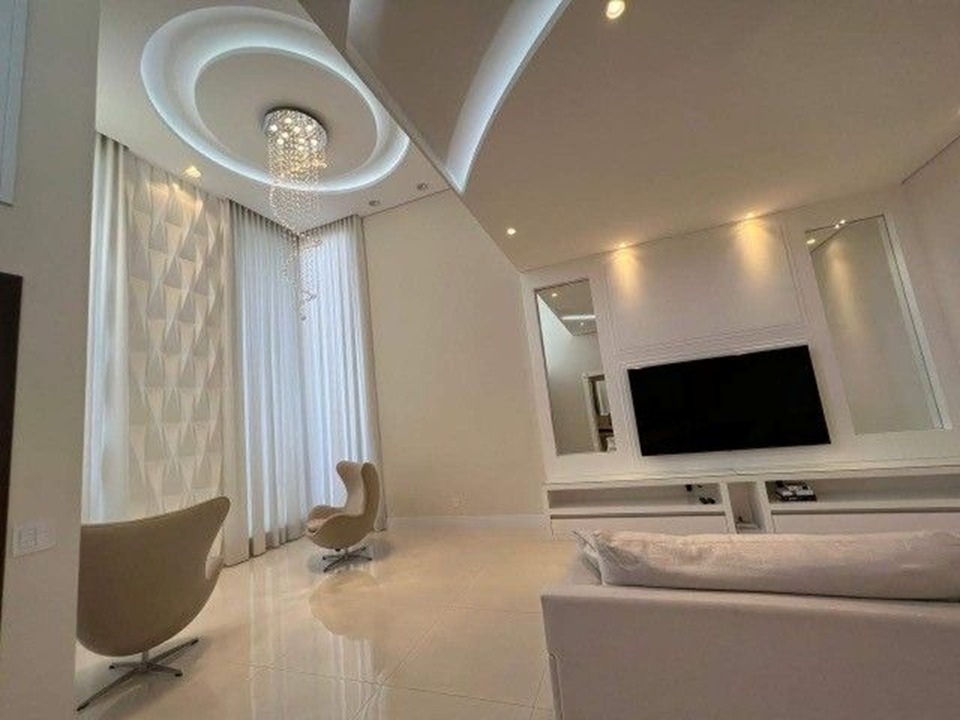 Foto do imóvel Casa de Condomínio com 3 Quartos à Venda, 260 m²em Medeiros - Jundiaí