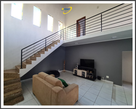 Imagem Casa de Condomínio com 4 Quartos à Venda,  em Setor Habitacional Arniqueira (Águas Claras) - Brasília