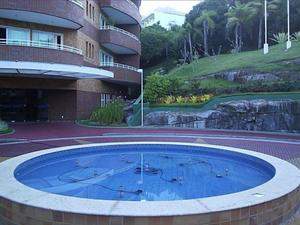 Imagem de fundo do condomínio Condomínio Camboinhas Niterói - Apartamentos - Niterói - RJ