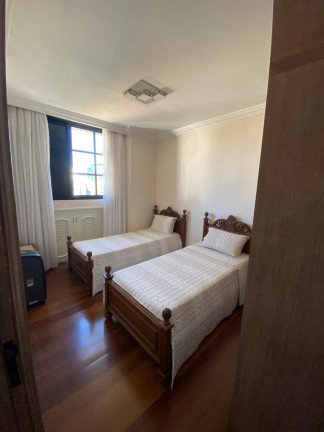 Imagem Apartamento com 5 Quartos à Venda,  em Cambuí - Campinas