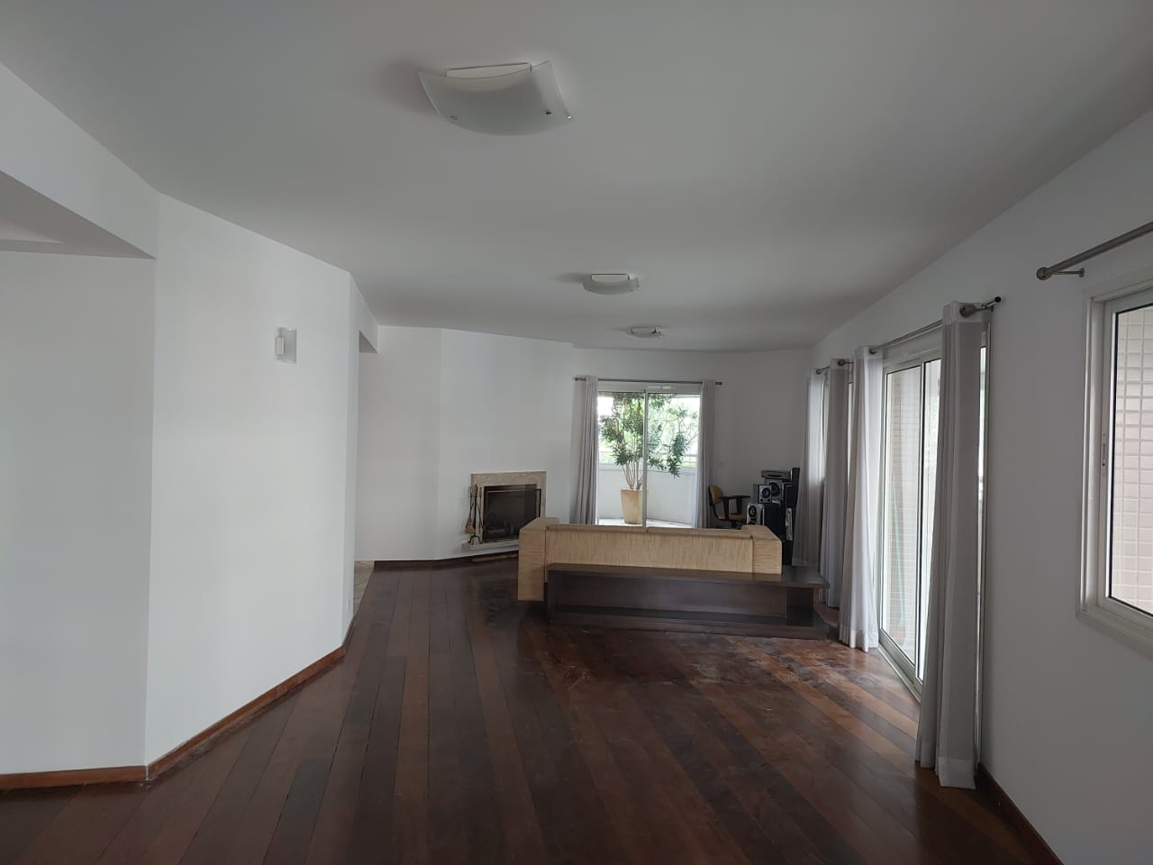 Foto do imóvel Apartamento com 4 Quartos à Venda, 220 m²em Paraíso - São Paulo