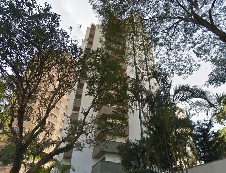 Imagem de fundo do condomínio Condomínio Classic Moema - Moema - São Paulo - SP