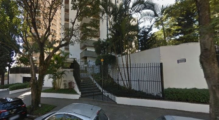 Imagem de fundo do condomínio Condomínio Classic Moema - Moema - São Paulo - SP