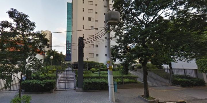 Imagem de fundo do condomínio Condomínio Conde De Versalhes - Moema - São Paulo - SP