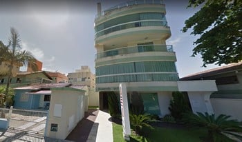 Imagem de fundo do condomínio Condomínio Bouganville Residence - Bombas - Bombinhas - SC