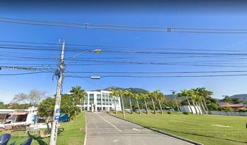 Imagem de fundo do condomínio Condomínio Centro Comercial Everglades - Recreio Dos Bandeirantes - Rio De Janeiro - RJ