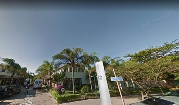 Imagem de fundo do condomínio Condomínio Centro Comercial Porto Bello - Manguinhos - Armação Dos Búzios - RJ