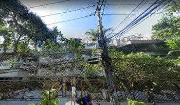 Imagem de fundo do condomínio Condomínio Chateau D'amboise - Barra Da Tijuca - Rio De Janeiro - RJ