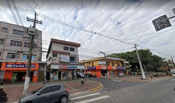 Imagem de fundo do condomínio Condomínio Conjunto Comercial Antônio Travassos Sarinho - Centro - Cubatão - SP