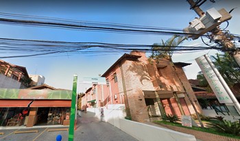 Imagem de fundo do condomínio Condomínio Conjunto Comercial Felix Boulevard - Granja Viana - Cotia - SP