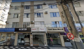 Imagem de fundo do condomínio Condomínio Conjunto Residêncial Bruno Silva A B - Centro - Balneário Camboriú - SC