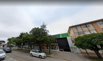 Imagem de fundo do condomínio Condomínio Conjunto Residêncial Santa Helena - Rebouças - Curitiba - PR