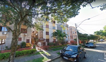 Imagem de fundo do condomínio Condomínio Conjunto Residêncial - Sarandi - Porto Alegre - RS