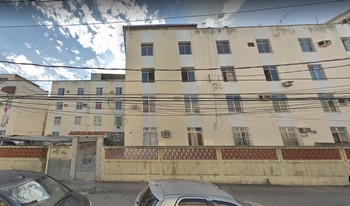 Imagem de fundo do condomínio Condomínio Da Quadra Ef - Olaria - Rio De Janeiro - RJ