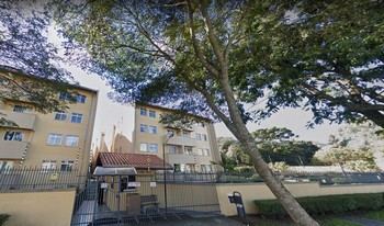 Imagem de fundo do condomínio Condomínio Do Conjunto Residêncial Ponta Do Sol - Portão - Curitiba - PR