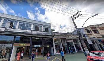 Imagem de fundo do condomínio Condomínio Do Edif Centro Comercial Aminthas - Gomes - Petrópolis - RJ