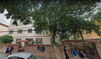 Imagem de fundo do condomínio Condomínio Do Edifício Adelaide - São Domingos - Niteroi - RJ