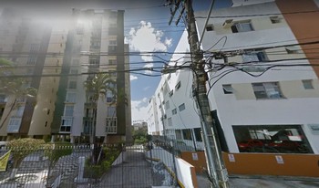 Imagem de fundo do condomínio Condomínio Do Edifício Ana Camélia - Brotas - Salvador - BA