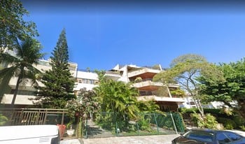 Imagem de fundo do condomínio Condomínio Do Edifício Ana Capri - Barra  Da  Tijuca - Rio De Janeiro - RJ
