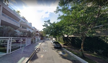Imagem de fundo do condomínio Condomínio Do Edifício Berilo Ii - Recreio Dos Bandeirantes - Rio De Janeiro - RJ