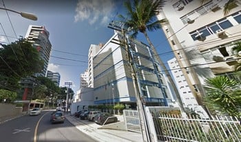 Imagem de fundo do condomínio Condomínio Do Edifício Bretagne - Barra - Salvador - BA