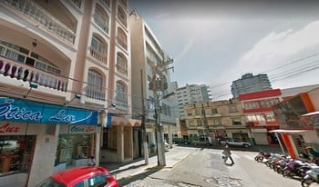 Imagem de fundo do condomínio Condomínio Do Edifício Carlesso - Centro - Lages - SC