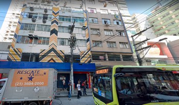 Imagem de fundo do condomínio Condomínio Do Edifício Centro Comercial Gavião Peixoto - Icaraí - Niteroi - RJ