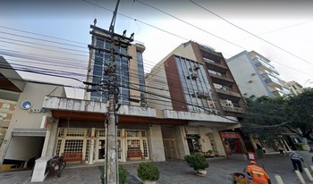 Imagem de fundo do condomínio Condomínio Do Edifício Centro Profissional Porto Alegre - Floresta - Porto Alegre - RS