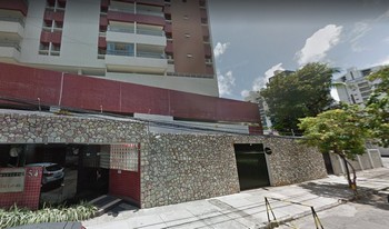 Imagem de fundo do condomínio Condomínio Do Edifício Chateau Labarde - Boa Viagem - Recife - PE