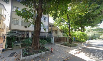 Imagem de fundo do condomínio Condomínio Do Edifício Coimbra - Grajaú - Rio De Janeiro - RJ