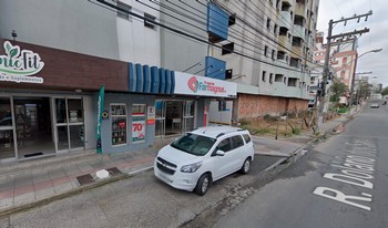 Imagem de fundo do condomínio Condomínio Do Edifício Comercial E Residêncial Cayman - Centro - Criciúma - SC