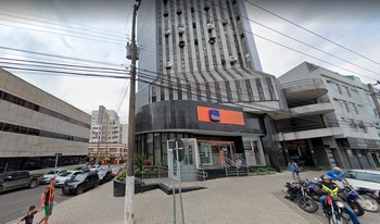 Imagem de fundo do condomínio Condomínio Do Edifício Comercial Iceberg - Centro - Criciúma - SC