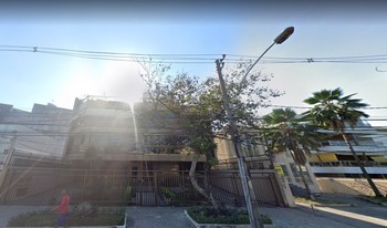 Imagem de fundo do condomínio Condomínio Do Edifício Condado De Alcobaça - Barra Da Tijuca - Rio De Janeiro - RJ