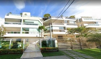 Imagem de fundo do condomínio Condomínio Do Edifício Dakota Village - Recreio Dos Bandeirantes - Rio De Janeiro - RJ