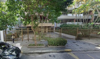 Imagem de fundo do condomínio Condomínio Do Edifício Dr. Flavio Rupp Negrão - Barra Da Tijuca - Rio De Janeiro - RJ