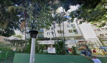 Imagem de fundo do condomínio Condomínio Do Edifício Ferreira Pontes - Andarai - Rio De Janeiro - RJ