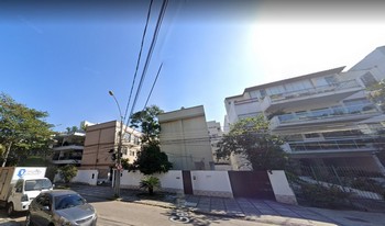 Imagem de fundo do condomínio Condomínio Do Edifício Flamboyant - Barra Da Tijuca - Rio De Janeiro - RJ