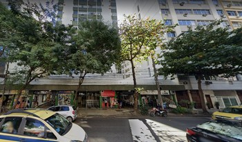 Imagem de fundo do condomínio Condomínio Do Edifício Galeria Das - Laranjeiras - Rio De Janeiro - RJ