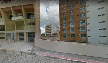 Imagem de fundo do condomínio Condomínio Do Edifício Infante De Sagres - Centro - Guarapari - ES