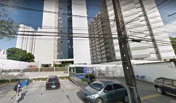 Imagem de fundo do condomínio Condomínio Do Edifício Isaac Gondim - Graças - Recife - PE
