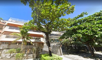 Imagem de fundo do condomínio Condomínio Do Edifício Isabel Bugallo - Recreio Dos Bandeirantes - Rio De Janeiro - RJ