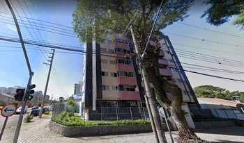 Imagem de fundo do condomínio Condomínio Do Edifício Lago Juruha - Vila Izabel - Curitiba - PR