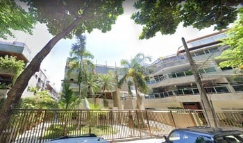 Imagem de fundo do condomínio Condomínio Do Edifício Leonardo - Barra Da Tijuca - Rio De Janeiro - RJ