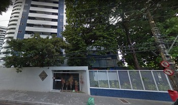 Imagem de fundo do condomínio Condomínio Do Edifício Leonardo Priori - Graças - Recife - PE