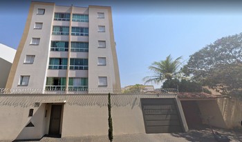 Imagem de fundo do condomínio Condomínio Do Edifício Londres - Santa Mônica - Uberlândia - MG