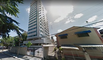 Imagem de fundo do condomínio Condomínio Do Edifício Luar De Casa Forte - Casa Amarela - Recife - PE